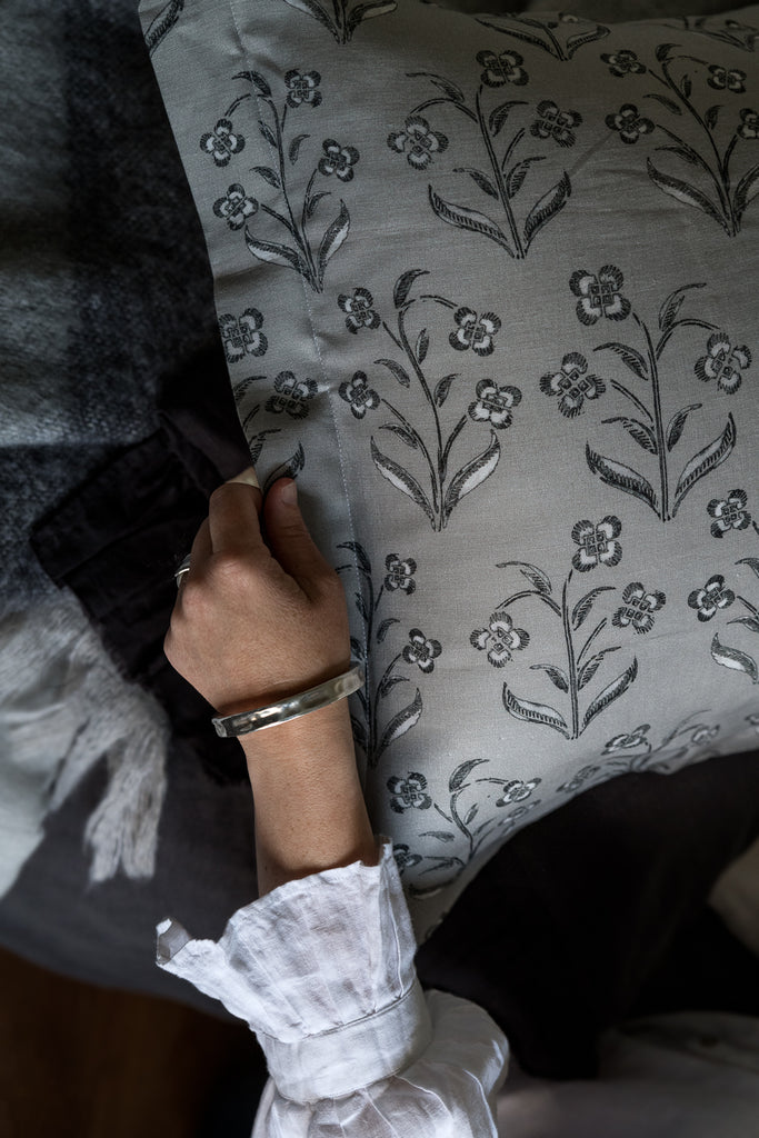 Mughal Pillowcase Set - Grey